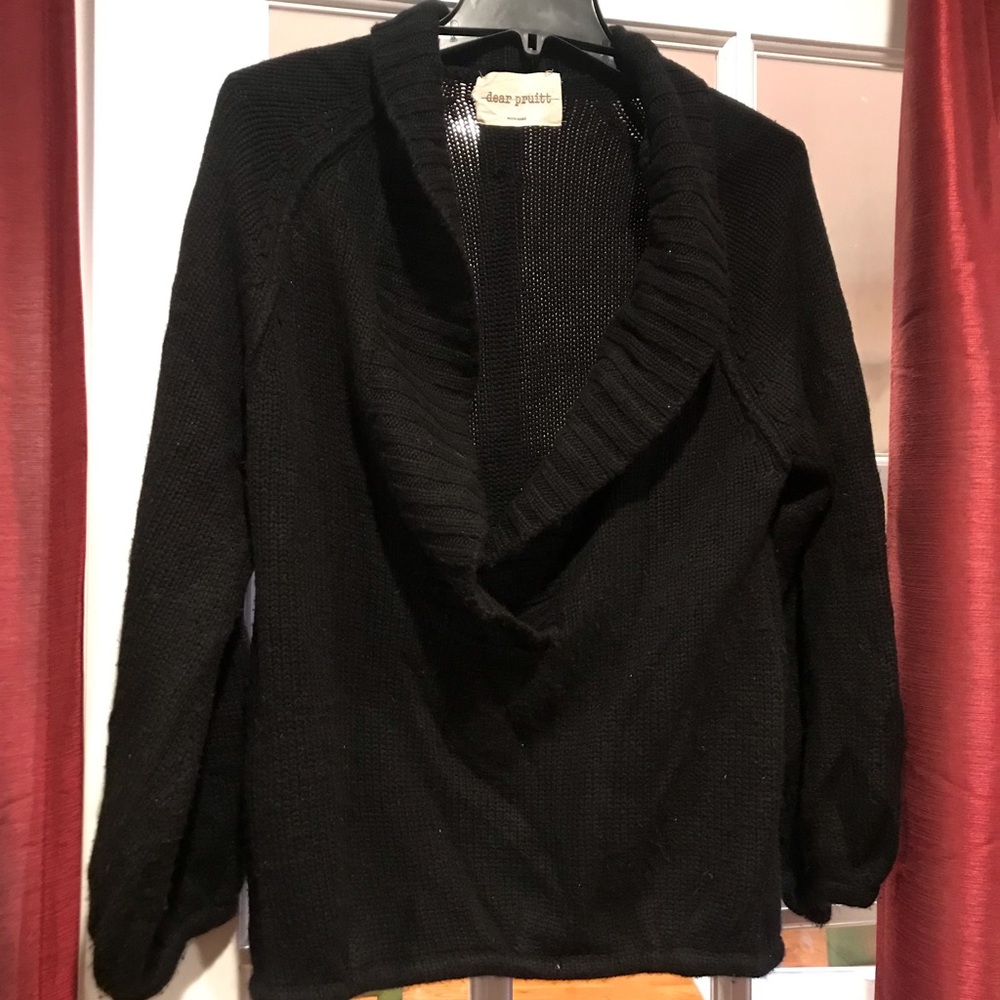 Dear Pruitt sweater